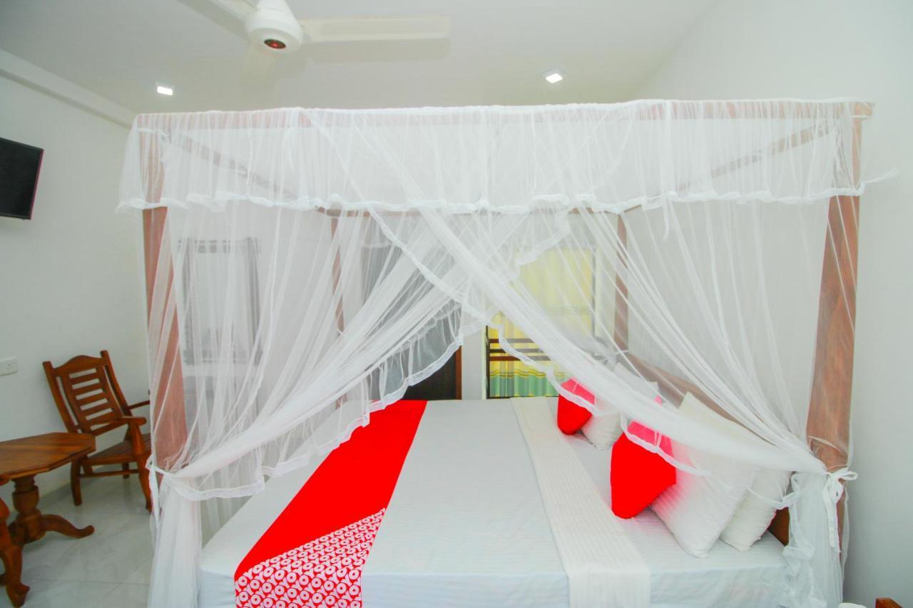 Onaro Beach View Matara Kamer foto