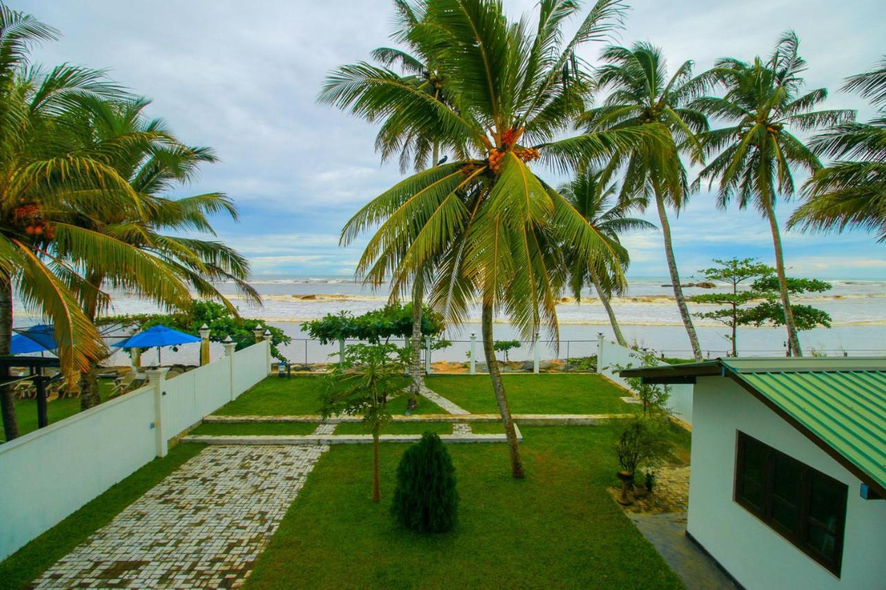 Onaro Beach View Matara Buitenkant foto
