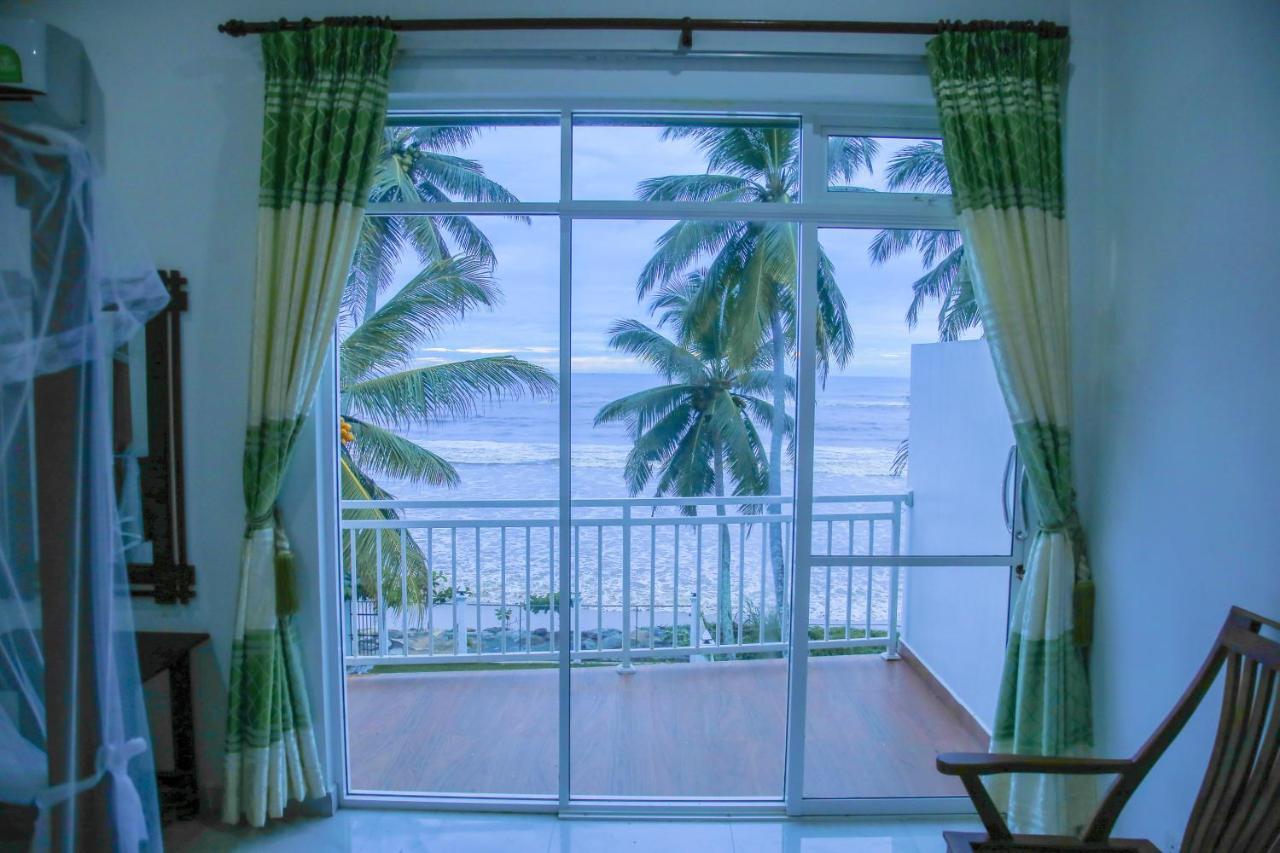 Onaro Beach View Matara Buitenkant foto
