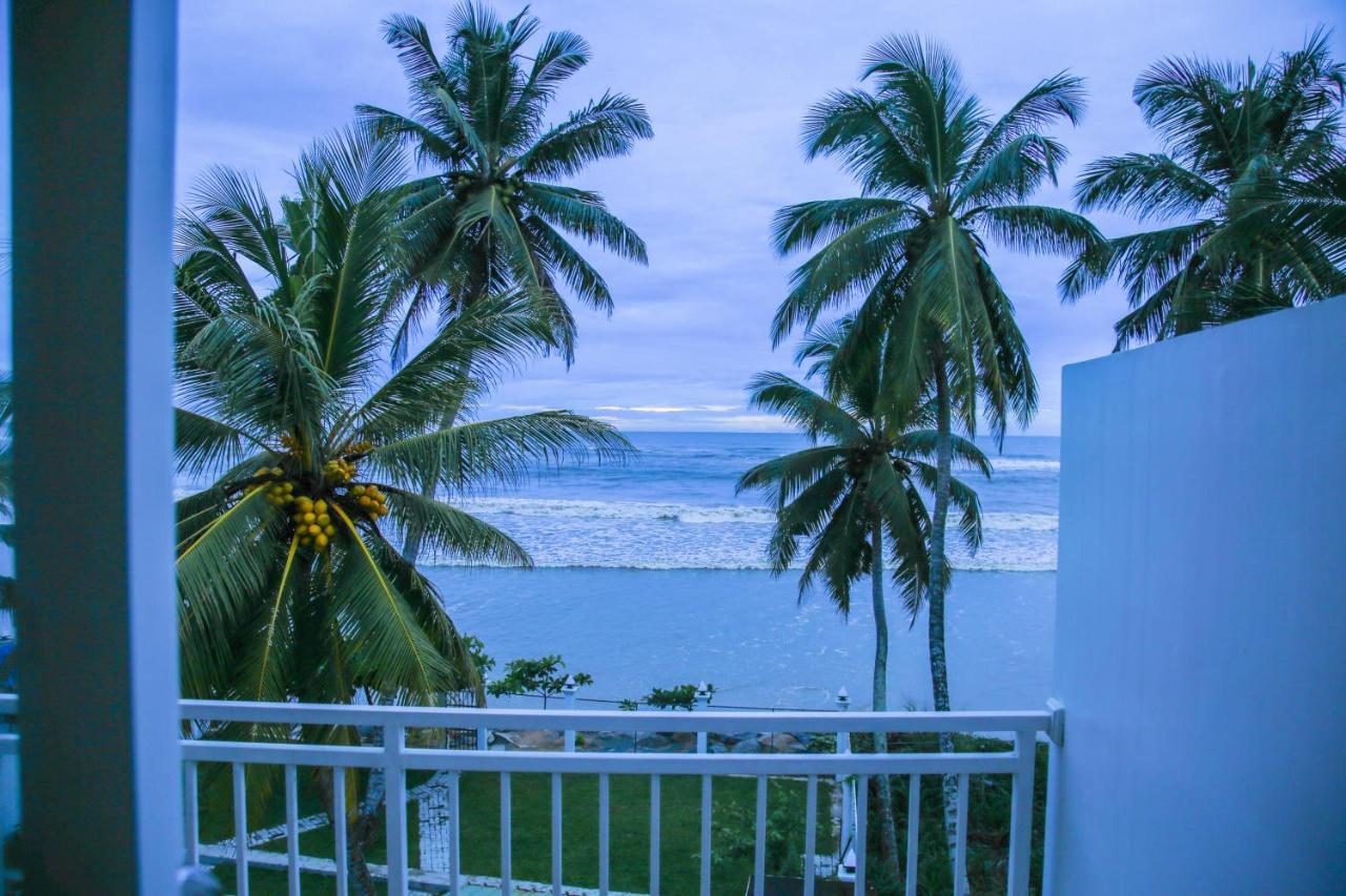 Onaro Beach View Matara Buitenkant foto
